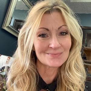 Meet your Posher, Tonja